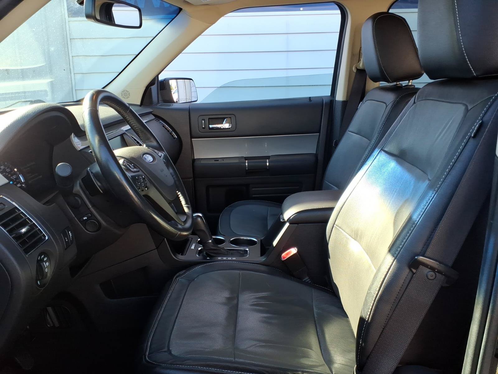 Used 2014 Ford Flex Limited w/ Equipment Group 303A AWD/4WD image 7