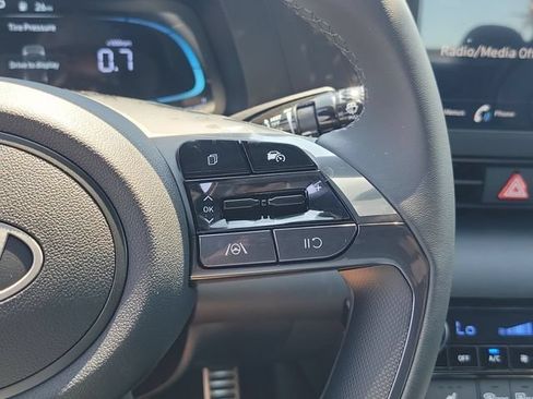 New 2026 Hyundai Elantra SEL Sport FWD image 8