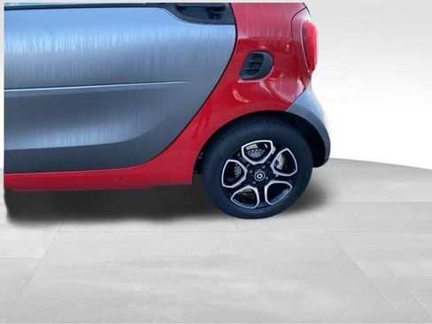 Used 2017 smart fortwo electric drive image 10