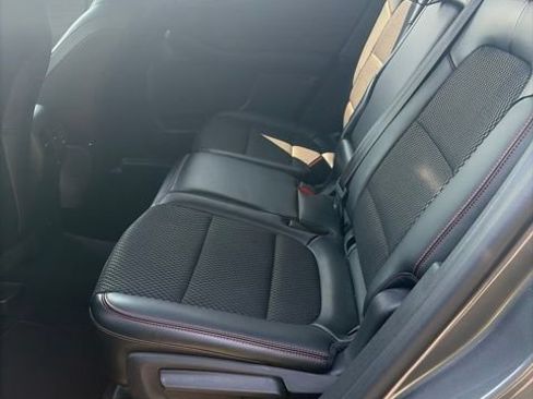 Used 2024 Ford Escape ST-Line w/ Tech Pack #1 AWD/4WD image 17
