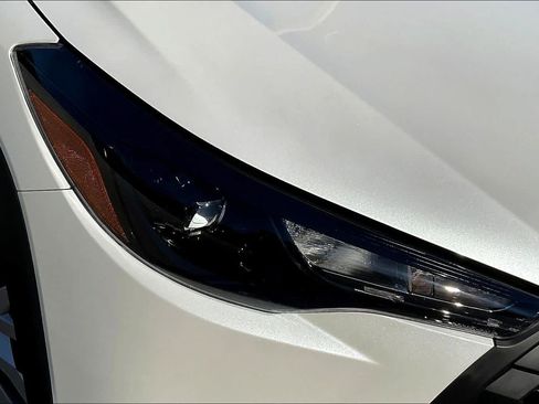 Used 2026 Toyota Corolla Cross L FWD image 28