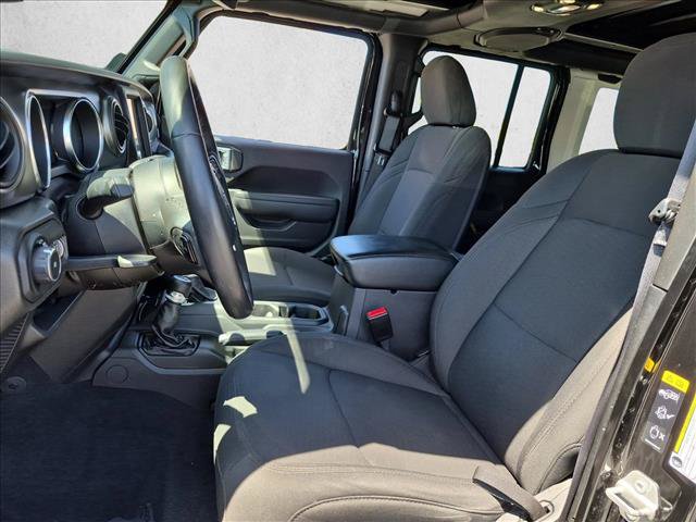 Used 2022 Jeep Wrangler Unlimited Sport w/ Sun And Sound Package AWD/4WD image 17