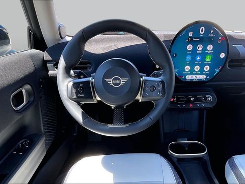 Used 2025 MINI Cooper S FWD image 5