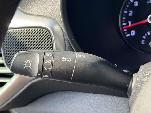 Used 2021 Kia Soul LX FWD image 24