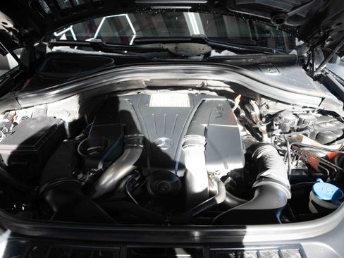 Used 2018 Mercedes-Benz GLS 550 GLS 550 image 31