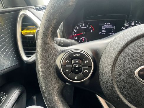 Used 2021 Kia Soul S FWD image 20