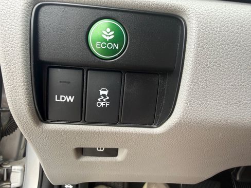 Used 2014 Honda Accord EX-L image 16