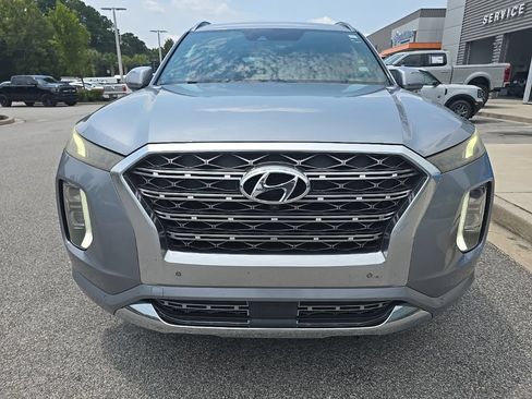 Used 2020 Hyundai Palisade Limited FWD image 2