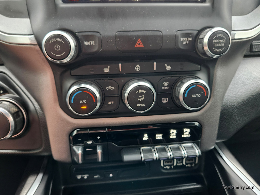 Used 2019 RAM 1500 Big Horn AWD/4WD image 30