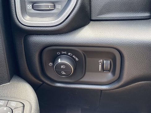 New 2026 RAM 2500 Tradesman AWD/4WD image 31