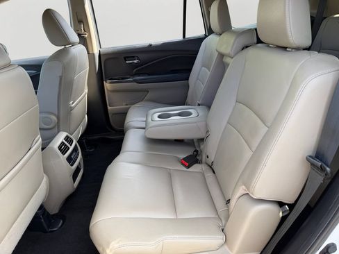 Used 2020 Honda Pilot EX-L image 11
