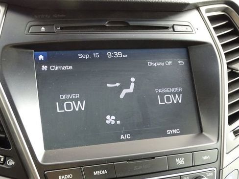 Used 2018 Hyundai Santa Fe Limited image 37