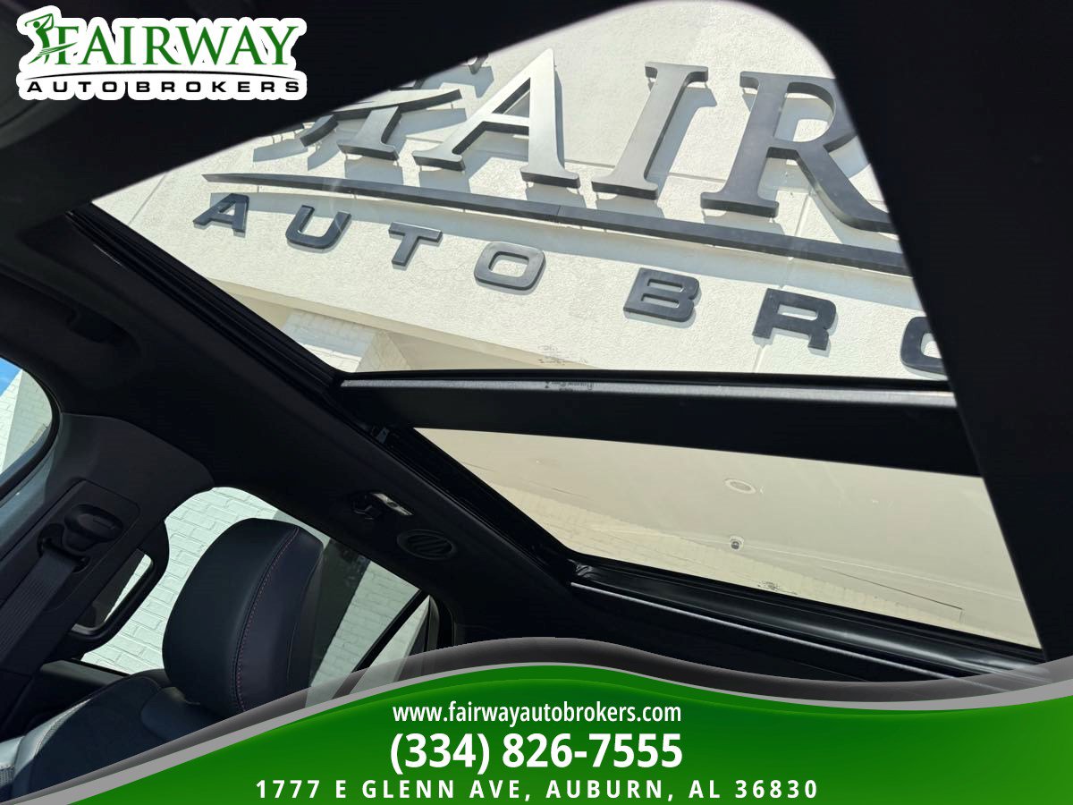 Used 2025 Ford Explorer ST w/ Sun And Sound Package AWD/4WD image 27