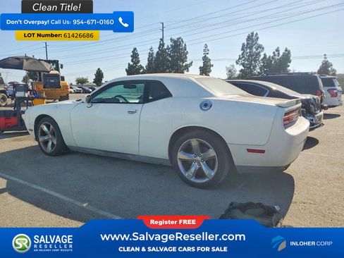 Used 2013 Dodge Challenger SXT w/ Super Sport Group RWD image 3