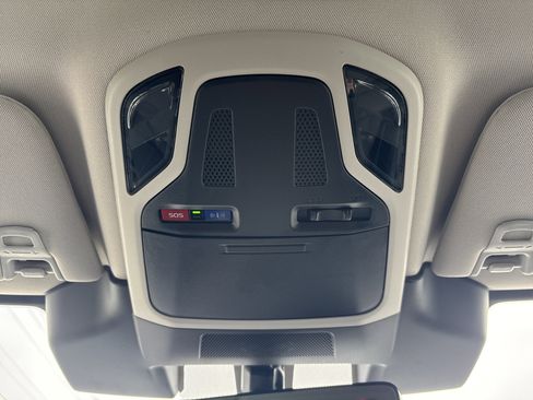 Certified 2025 Subaru Outback Premium w/ Popular Package #1A image 29