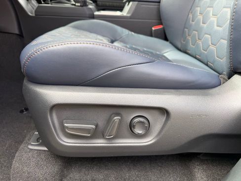 New 2026 Toyota 4Runner 4WD image 17