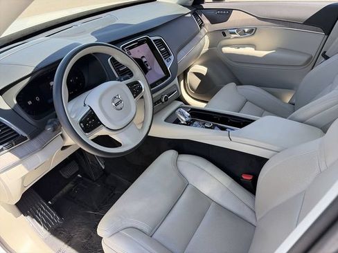 Certified 2023 Volvo XC90 B6 Ultimate AWD/4WD image 19