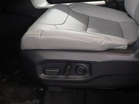 New 2026 Toyota Tundra Limited AWD/4WD image 12