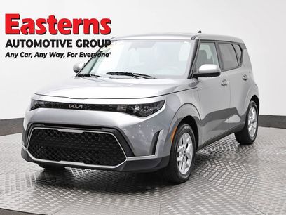 Used 2025 Kia Soul LX w/ LX Technology Package