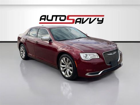 Used 2020 Chrysler 300 Touring w/ Chrome Appearance Package image 1