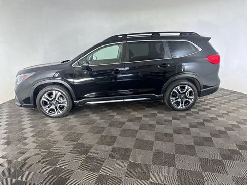 Used 2023 Subaru Ascent Limited AWD/4WD image 8