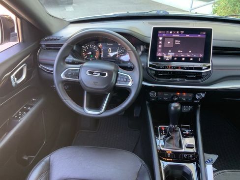 Certified 2024 Jeep Compass Trailhawk AWD/4WD image 18