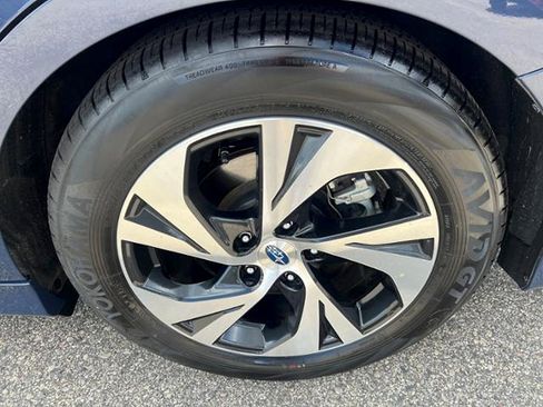 Certified 2025 Subaru Legacy Premium AWD/4WD image 9
