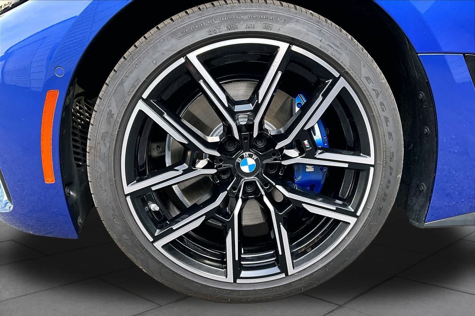 Used 2025 BMW M440i RWD image 10