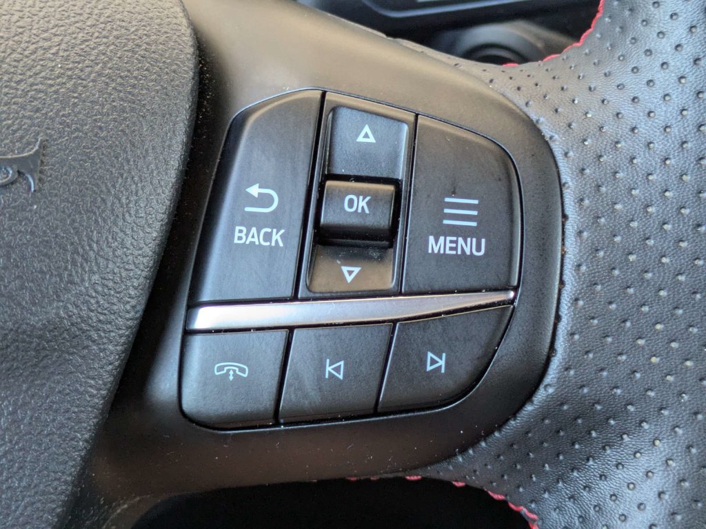 Used 2023 Ford Escape ST-Line w/ Equipment Group 301A FWD image 26