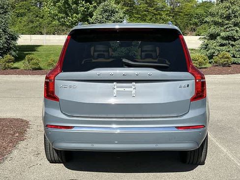 Used 2023 Volvo XC90 B6 Ultimate w/ Protection Package Premier AWD/4WD image 4