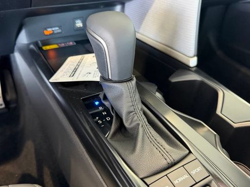 Certified 2026 Toyota Camry SE FWD image 29
