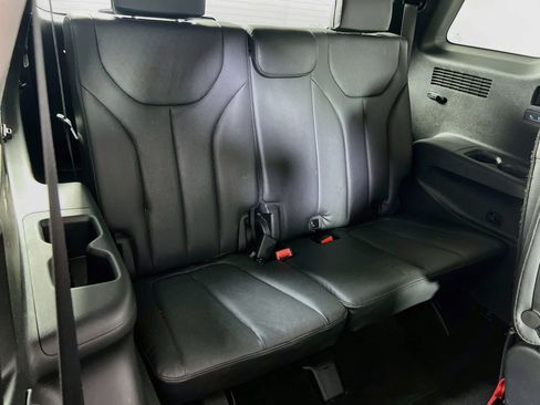 Used 2022 Hyundai Palisade SEL w/ Premium Package AWD/4WD image 28