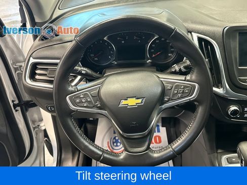 Used 2022 Chevrolet Equinox LT AWD/4WD image 18
