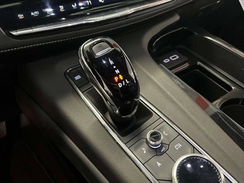 Certified 2024 Cadillac Escalade Sport w/ Touring Package image 33