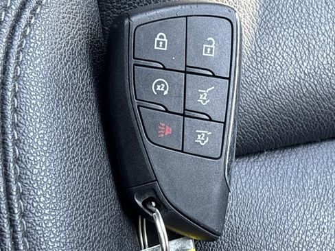 Used 2025 Chevrolet Tahoe LT AWD/4WD image 43