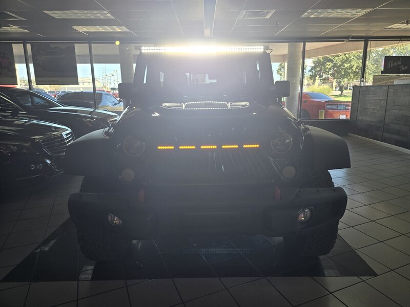 Used 2013 Jeep Wrangler Unlimited Rubicon AWD/4WD image 35