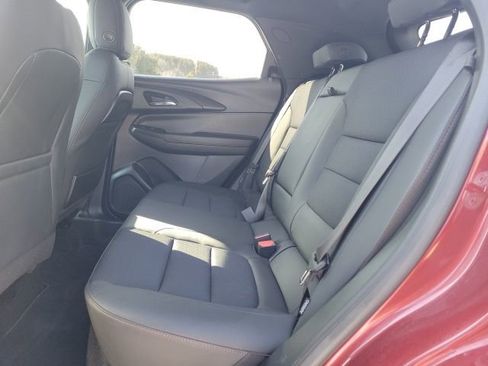Used 2023 Chevrolet TrailBlazer RS w/ Convenience Package FWD image 24