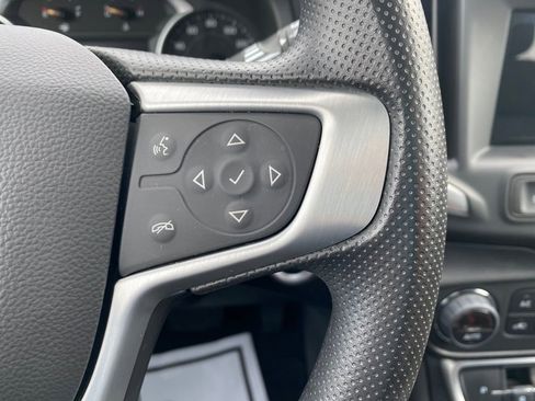 Used 2022 GMC Terrain SLE w/ Driver Convenience Package image 27