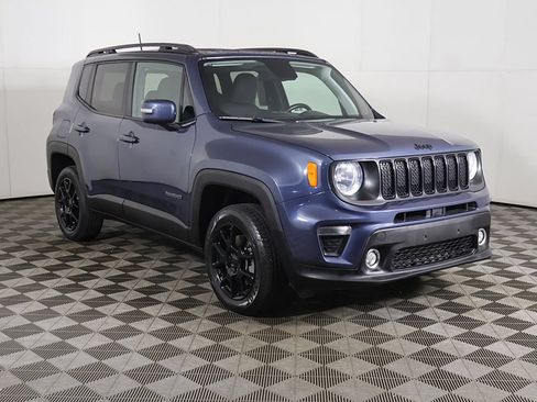 Used 2020 Jeep Renegade Altitude AWD/4WD image 45