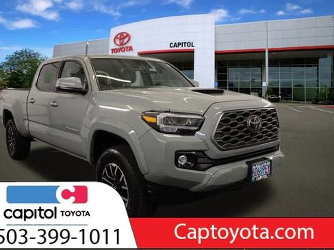Certified 2023 Toyota Tacoma SR5 image 1