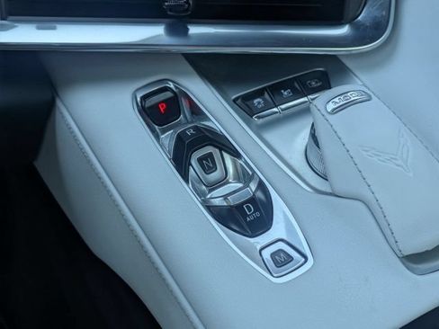 Used 2020 Chevrolet Corvette Stingray Preferred Conv w/ 2LT Preferred Equipment Group RWD image 23