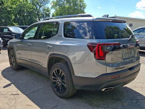 Used 2023 GMC Acadia SLE w/ Elevation Edition AWD/4WD image 6