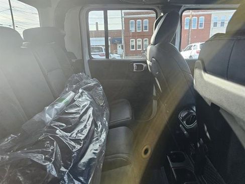 New 2026 Jeep Gladiator Rubicon image 10