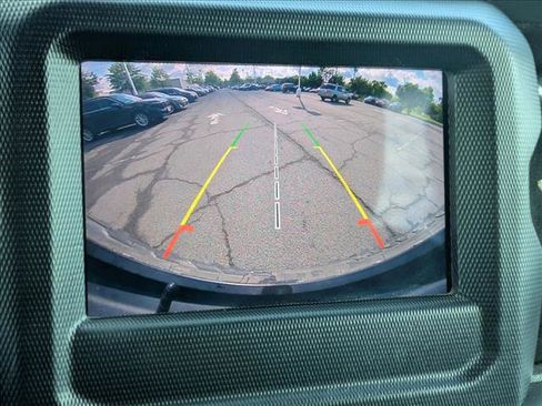 Used 2019 Jeep Wrangler Unlimited Sahara AWD/4WD image 13