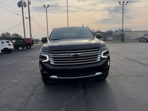 Certified 2024 Chevrolet Tahoe High Country w/ Advanced Technology Package image 3