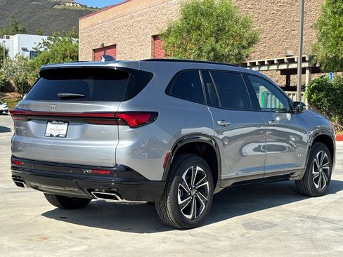 Used 2026 Buick Enclave Sport Touring w/ LPO, Floor Liner Package FWD image 15