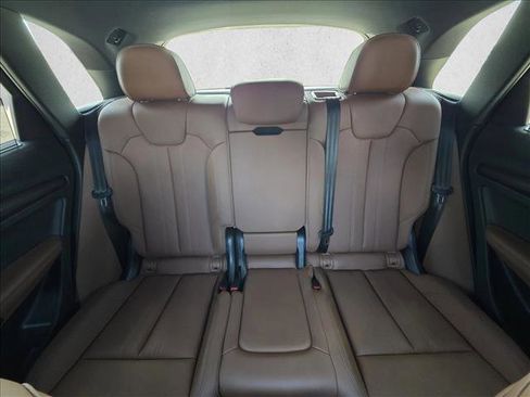 Certified 2024 Audi Q5 2.0T Prestige w/ Prestige Package image 15