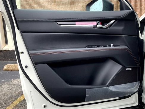 New 2025 MAZDA CX-5 Carbon Edition image 11