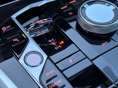 New 2026 BMW X6 M60i image 19