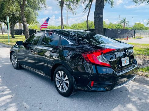 Used 2019 Honda Civic LX image 3